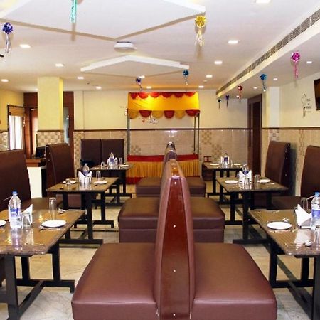 Poppys S.E.T Residency Otel Kumbakonam Dış mekan fotoğraf